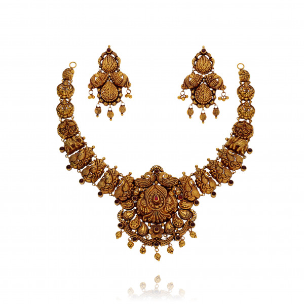 Sunlit Glory, Glowing with Golden Charm Gold Necklace Set