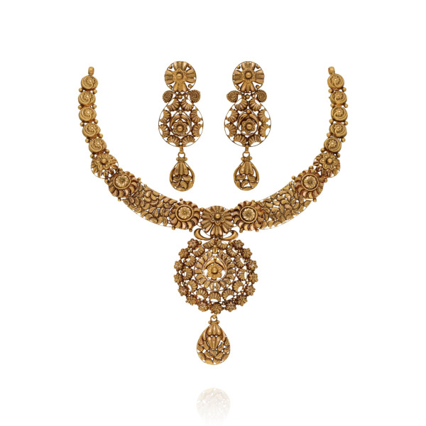 Royal Lustre of Golden Bliss Gold Necklace Set