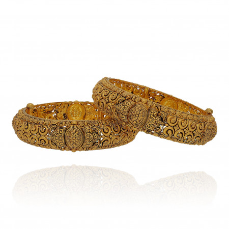 Glistening Grace The Beauty of Gold Bangles