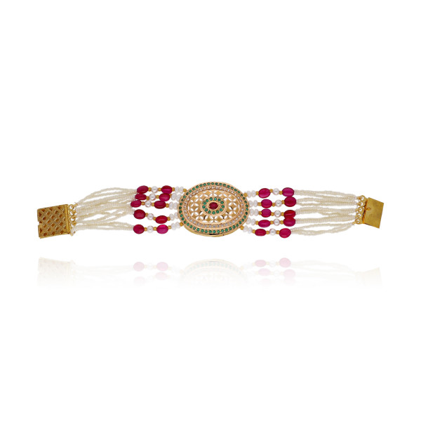 Gold Essence Jadau Bracelet for Every Moment