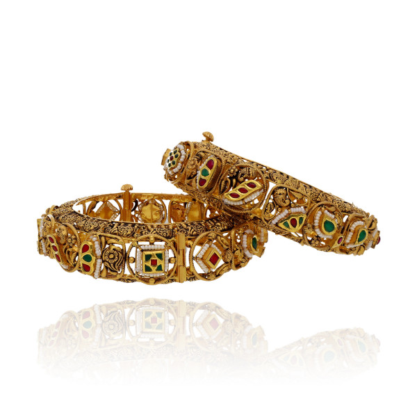 Ageless Beauty Allure of Gold Antique Bangle