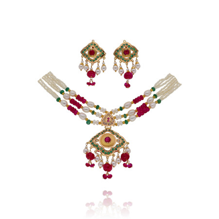 Enchanting Craft Gold Jadau Necklace