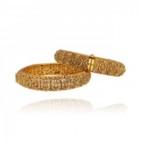 Heritage Glow Gold Bangles for the Radiant Bride