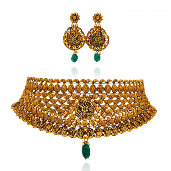 Luminous Legacy Gold Choker Set