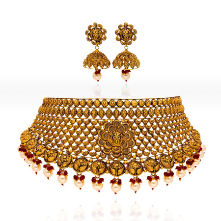 Golden Epitome Gold Choker Set