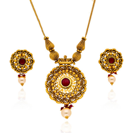 Royal Radiance Gold Chain Set