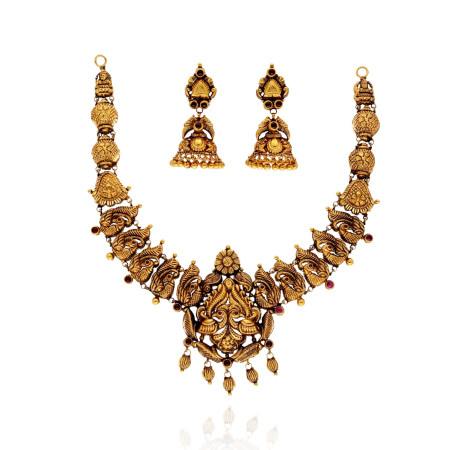 Ananya Essence Gold Necklace Set