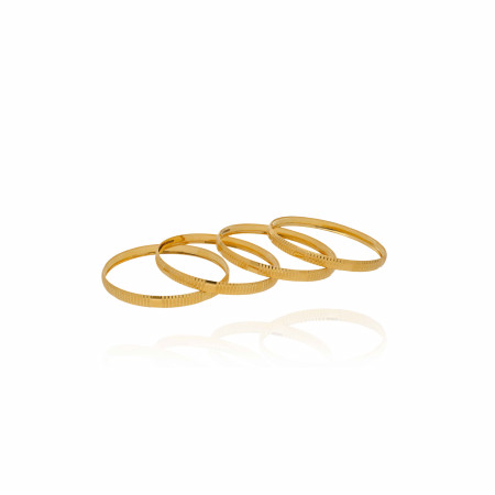 Graceful Everyday Gold Bangles