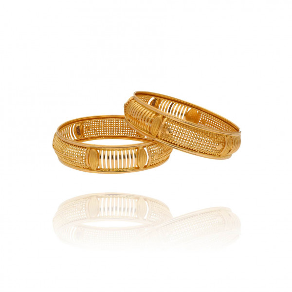 Golden Halo Bangles That Elevate Your Look with Radiance