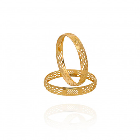 Gilded Allure Bangles That Illuminate Your Fashion